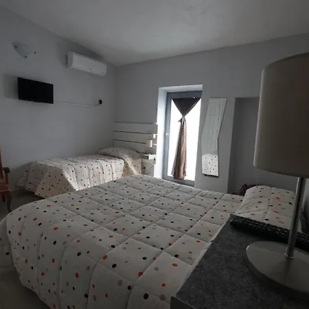 Panzió Locazione Turistica Domus Re