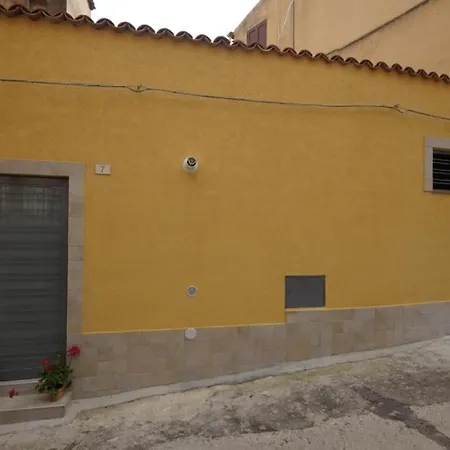 Locazione Turistica Domus Re Panzió Agrigento